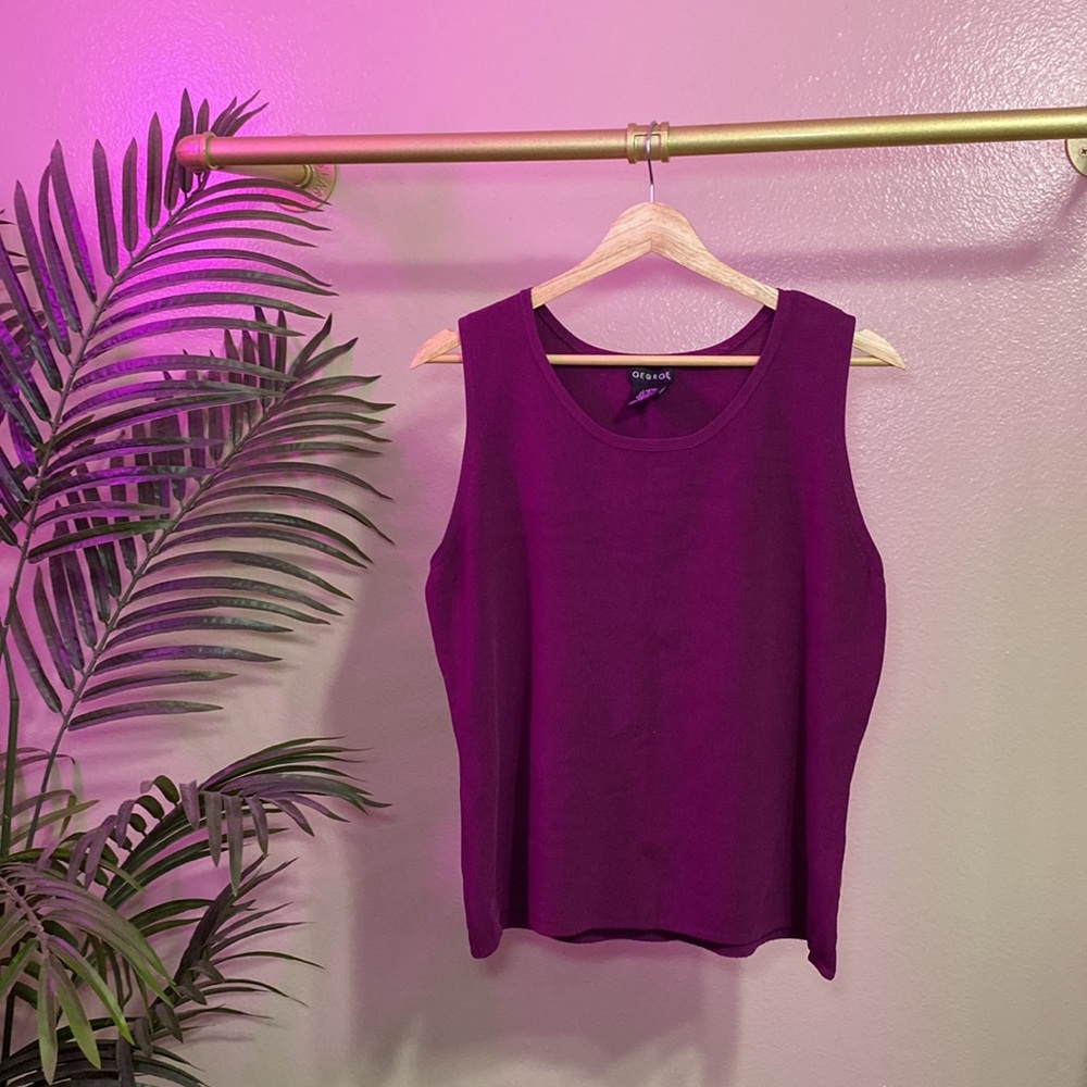 GEGRGE - PLUM BLOSSOM - RIBBED TANK TOP